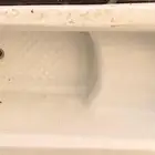 بانيو مع قاعدته للبيع