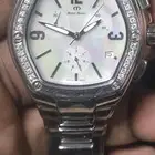للبيع ساعة سويسري