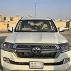 لاندكروزر تويوتا 2105