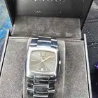 للبيع ساعة gucci swiss med