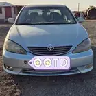 كامري 2004 تنقص زيت واجد ماتتنقل