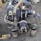 للبيع مكينة فولفو شبه جديدة تركب بوكلينات وشياول ومعدات اسفل