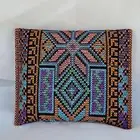 شنطة يد بنقشة تراثية