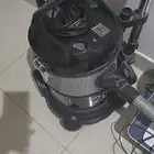 مكنسه كهربائيه
