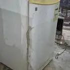 ثلاجة صغيرة