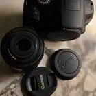 كاميرا تصوير 2000D