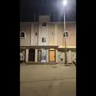 شقه وملحق واسع للإيجار في تبوك حي البوادي (تشطيب ممتاز)