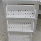 رف تخزين المطبخ