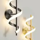 ثريات احدث الثريات والجداريات
