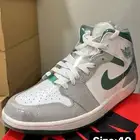 جزمة نايك للبيع اصلية مقاس 40