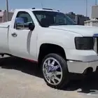 GMC sierra dually HD 6.0L V8