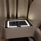 طاولة جانبيه للسرير