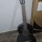 جيتار ياماها ( إصدار خاص أسود )