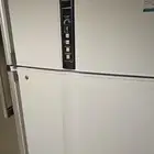 للبيع ثلاجه هيتاشي كبيره