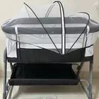 سرير اطفال