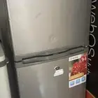 ثلاجه صغيره شبه جديده