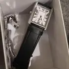 ساعة شبيه كارتير تانك