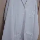 لابكوت طبيبة جديد لم يلبس ولا مرة ب70 ريال واسشتوار جديد ب60