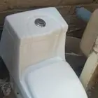 كرسي افرنجي ركب وانفك يعني اعتبر جديد