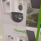 كاميرات مراقبة تعمل ب الطاقة الشمسية واقفال ذكية