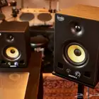 للبيع مونيترات استديو