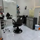 عدة محل حلاقه للبيع بالكامل