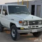 البيع جيب ربع تويوتا موديل 88