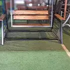 الكنبه المرجيحة لون اسود ب جلسه خشب م مظلة و شراع بني