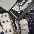 ماوس و كيبورد و ساعه و ماوس باد للبيع
