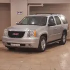 يوكون قصير 2012
