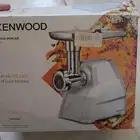 مكينة فرم اللحم من شركة kenwood جديدة
