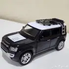 مجسم سيارة ديفندر