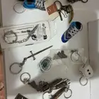 للبيع ميداليات ومسابيح