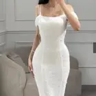 فستان اتزماين ابيض