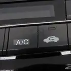 عندي ازرار التحكم اكورد 2017مع ضفيرتها او بدون