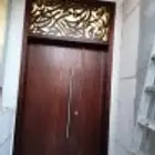 نجار ديكورات أبواب