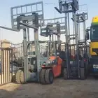رافعات شوكيه جميع الاحجام بطايق جمركيه