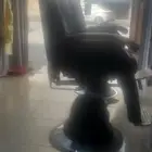 مطلوب حلاق بكستاني للعمل