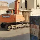 هدم مباني وحفر اراضي