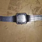 ساعات الراديو اصليه واحده رجاليه واحده نسائيه للبيع