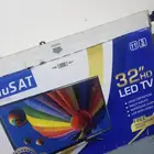 شاشه نضيفه باغراضها .