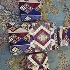 طاولة