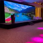 تأجير شاشات العرض أضاءه ترأس سماعات.