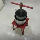 مكبس شمع العسل