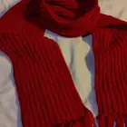 شال احمر بالكروشيه شال احمر ميكاسا