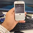 جوال بلاك بيري كلاسيك أصلي وكالة كرت - لون ابيض