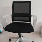 كرسي من ابيات