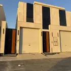 فيلا للإيجار جديدة تاون هاوس في عكاظ