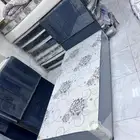 سرير مرتب  نفر واحد بھي موجود