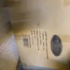 عربانه تبع شاليهات بالكرتون لسا ما انفتحت